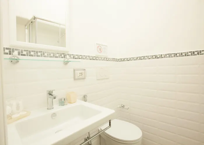 Pensión Innsiderome 4*